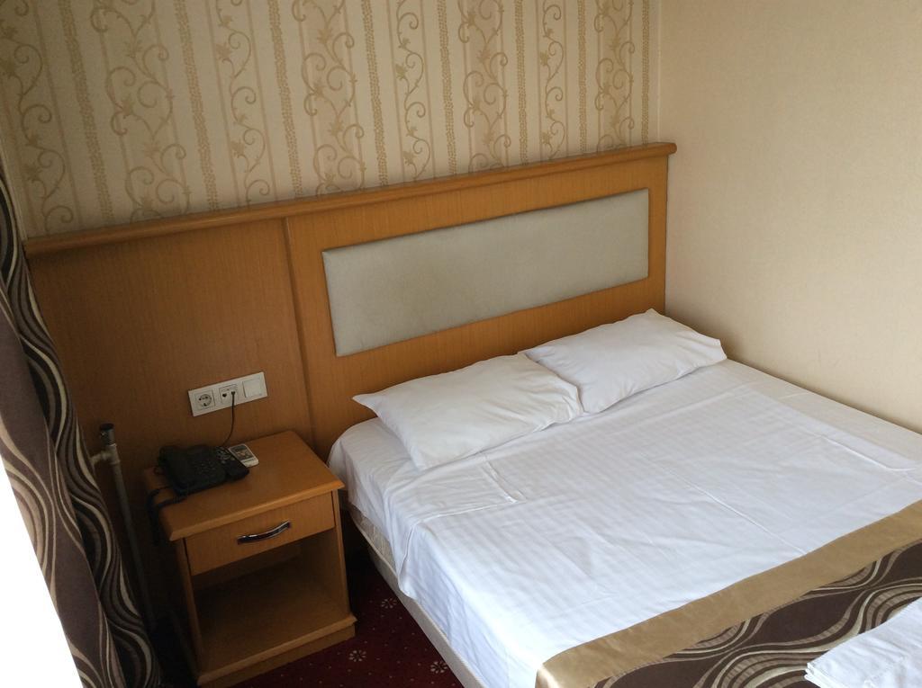 Ilicak Hotel Истанбул Стая снимка